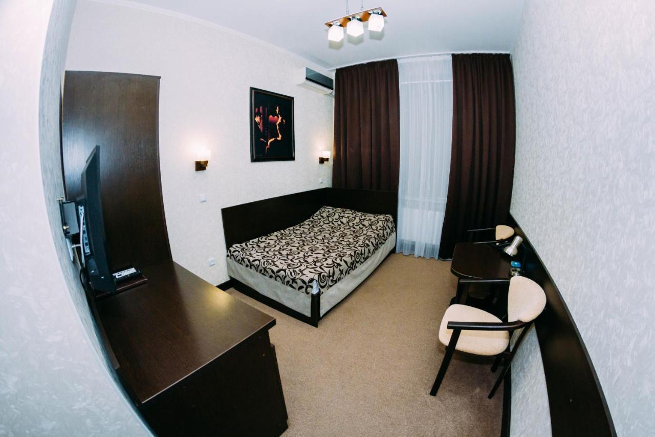 Delta Hotel Vylkove Esterno foto